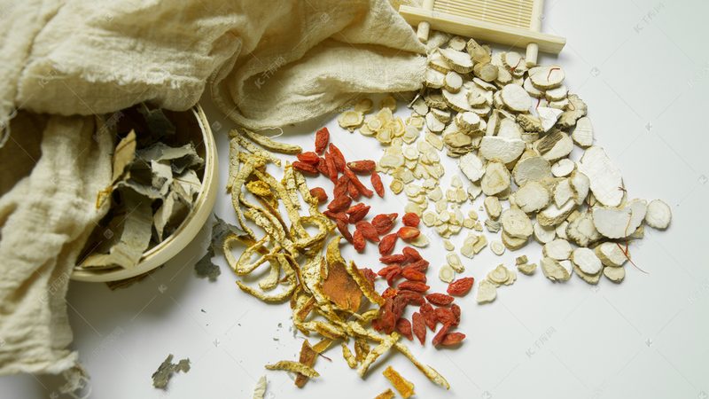中医康复理疗加盟，费用构成与选择要点