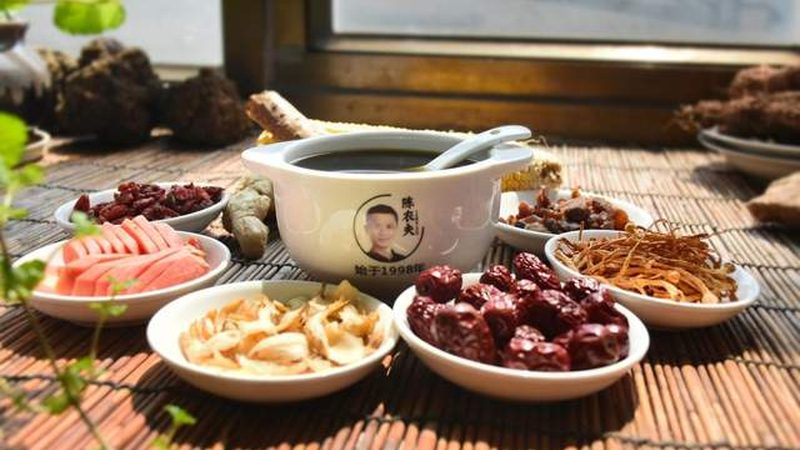 中式康养空间的审美突围：从装修风格看中医理疗馆的品牌力